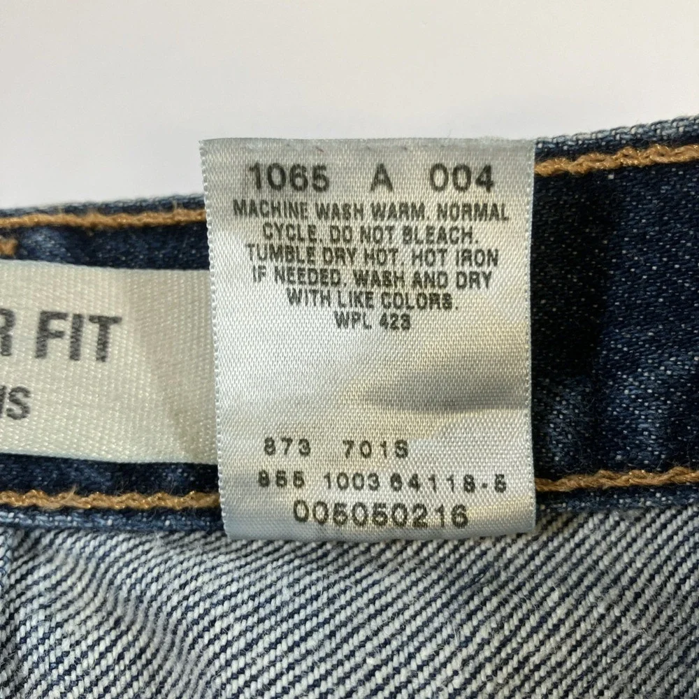 Vintage Levi's 505 Regular Fit Jeans Mens 29x32 Medium Wash Y2K